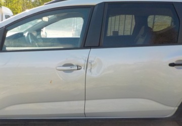 Dacia Jogger 1.0 TCe 110KM 2023 Dacia Jogger Okazja Benzyna 110KM, zdjęcie 8