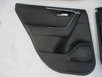 Обивка дверей TOYOTA RAV 4