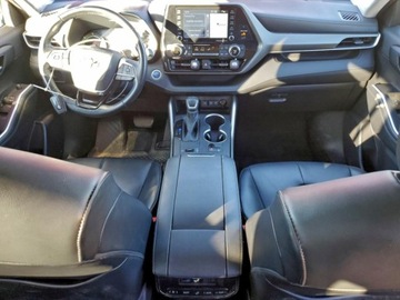Toyota Highlander III 2021 Toyota Highlander 2021 r.,2,5L XLE HYBRID 2.5 Hybryda 243KM, zdjęcie 8