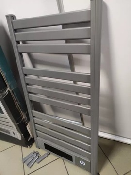 Электрический радиатор для ванной комнаты Cecotec Ready Warm 9780 Ceramic Towel. 2000 г.