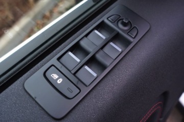 Land Rover Discovery Sport SUV 2.0 SD4 240KM 2019 Land Rover Discovery Sport SalonPL AWD 1rej.2020 Kamera Tempomat ATPC, zdjęcie 13