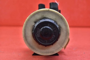 ZBIORNICZEK WSPOMAGANIA RENAULT MEGANE SCENIC 1 I RX4 1.9 DCI 01R