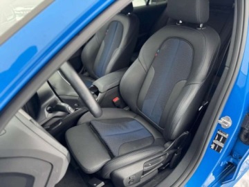 BMW Seria 1 F70 2024 BMW Seria 1 118i, Cesja leasingu, 1.5 Benzyna 136KM, zdjęcie 13