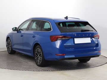 Skoda Octavia IV Liftback 1.5 TSI EVO 150KM 2022 Skoda Octavia 1.5 TSI e-tec, Salon Polska, zdjęcie 3