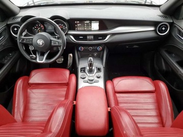 Alfa Romeo Stelvio SUV Facelifting 2.0 Turbo 280KM 2022 Alfa Romeo Stelvio 2022, 2.0L, 4x4, TI, od ubezpieczalni 2.0 Benzyna 280KM, zdjęcie 6