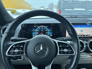 Mercedes GLB SUV 2.0 180d 116KM 2021 Mercedes-Benz GLB 180, zdjęcie 14