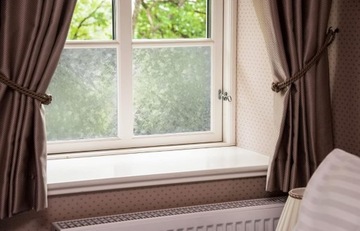 СТАТИЧЕСКАЯ ФОЛЬГА ДЛЯ ОКОННОГО СТЕКЛА 90см - ОСЕЛКИ, МОЛОЧНОЕ СТЕКЛО