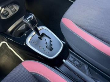 Toyota Yaris III Hatchback 5d Facelifting 2017 1.5 Hybrid 100KM 2018 Toyota Yaris Hybrid*Tylko 51000km*, zdjęcie 23