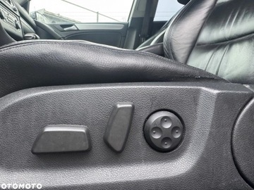 Volkswagen Golf VI Hatchback 5d 2.0 TDI-CR DPF 140KM 2008 Volkswagen Golf VI 2.0 TDI 140KM 2008r/ Highline/ automat DSG/ navi/ skóra, zdjęcie 7