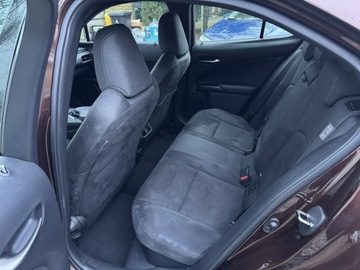 Lexus UX Crossover 250h 184KM 2021 Lexus UX 250H 43 tyś km Ast. Pasa Distronic, zdjęcie 9