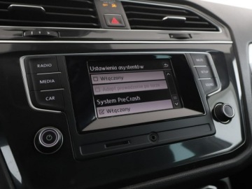 Volkswagen Tiguan I SUV Facelifting 1.4 TSI BlueMotion Technology 125KM 2016 Volkswagen Tiguan PDC hak klima, zdjęcie 26