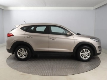 Hyundai Tucson III SUV 1.6 GDI 132KM 2018 Hyundai Tucson 1.6 GDI, Salon Polska, zdjęcie 5
