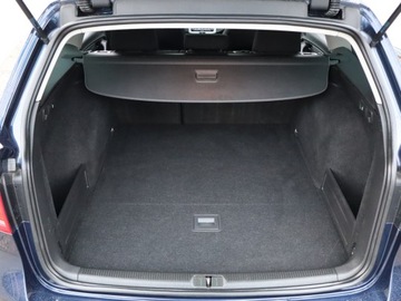 Volkswagen Passat B7 Variant 1.6 TDI CR DPF BlueMotion 105KM 2013 VW Passat 1.6 TDI, Klima, Klimatronic, Tempomat, zdjęcie 13