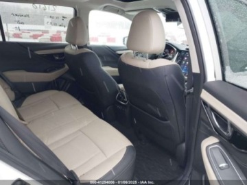 Subaru Outback VI 2022 Subaru Outback Limited, 2022r., 4x4, 2.5L 2.5 Benzyna 182KM, zdjęcie 9