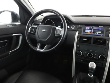 Land Rover Discovery Sport SUV 2.0 eD4 150KM 2018 Land Rover Discovery Sport 2.0d Sport Pure, zdjęcie 15