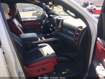  RAM 1500 2023r., 4X4, od ubezpieczalni 5.7 Benzyna 395KM, zdjęcie 8