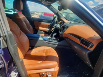 Maserati Levante 2021 Maserati Levante 2021 3.0l 3.0 Benzyna 345KM, zdjęcie 7