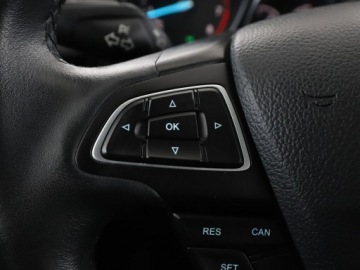 Ford Kuga II SUV Facelifting 1.5 EcoBoost 120KM 2019 Ford Kuga klimatyzacja grzane fotele czujniki, zdjęcie 28