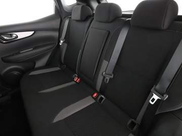 Nissan Qashqai II Crossover Facelifting 1.5 dCi 115KM 2019 Nissan Qashqai PDC klima-auto tempomat, zdjęcie 12