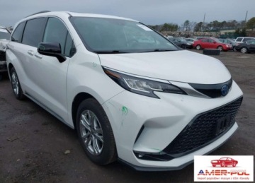 Toyota Sienna III 2022 Toyota Sienna 2022r., XSE, 2.5L, od ubezpieczalni 2.5 Hybryda 189KM