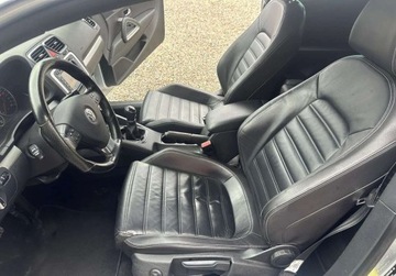 Volkswagen Scirocco III 2009 Volkswagen Scirocco 2.0 TSI 200 KM 2009r Warszawa 2.0 Benzyna 200KM, zdjęcie 6