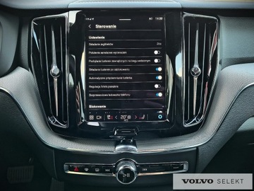 Volvo XC60 II 2024 Volvo XC 60 B4 B Plus Dark! Aktywny tempomat, Akty, zdjęcie 17