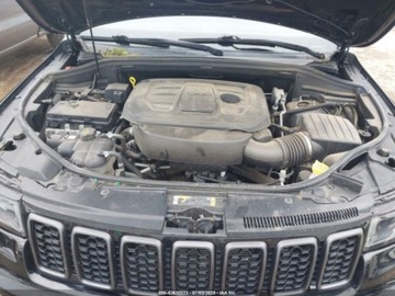 Jeep Grand Cherokee IV 2021 Jeep Grand Cherokee 80Th Anniversary 2021 3.6l 3.6 Benzyna 293KM, zdjęcie 9