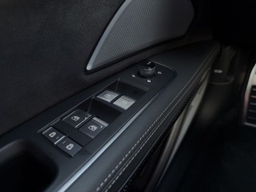 Audi A8 D5 S8 Facelifting 4.0 TFSI 571KM 2024 Audi S8 Quattro Matrix LED Skretna tylna os Masaze Head-Up Panorama 4.0, zdjęcie 33