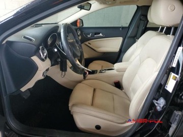 Mercedes GLA I 2018 Mercedes-Benz GLA 2018r, 2.0L, od ubezpieczalni 2.0 Benzyna 208KM, zdjęcie 6