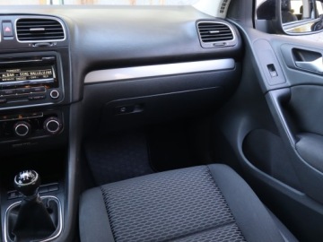 Volkswagen Golf VI Hatchback 5d 1.4 80KM 2009 VW Golf 1.4 16V, Klima,ALU, zdjęcie 7