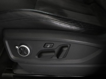 Audi Q5 II 2020 Audi Q5 PHEV S-Line automat 4x4 skóra/alcantara, zdjęcie 39