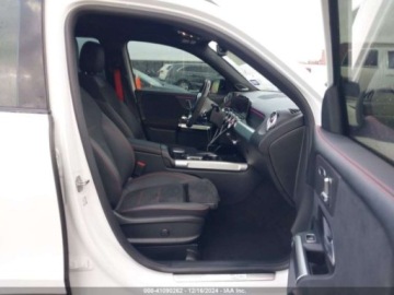 Mercedes GLB 2023 Mercedes-Benz GLB AMG, 2023r., 4x4, 2.0L 2.0 Benzyna 302KM, zdjęcie 8