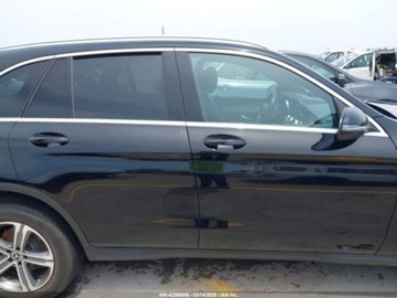 Mercedes GLC C253 2020 Mercedes-Benz GLC 2020 Mercedes-Benz GLC GLC 300 SUV 2.0 Benzyna 255KM, zdjęcie 11