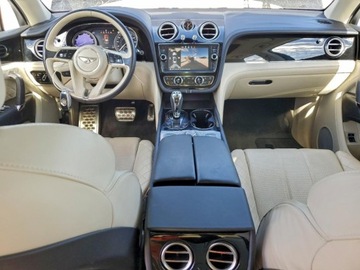 Bentley Bentayga 2020 Bentley Bentayga 2020 4.0 Benzyna 542KM, zdjęcie 8