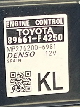 JEDNOTKA MOTORU TOYOTA CHR C-HR 89661-F4250 ORIG.