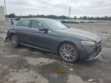 Mercedes Klasa E W214 2023 Mercedes-Benz Klasa E 350 4Matic 2023 2.0l 2.0 Benzyna 255KM, zdjęcie 4