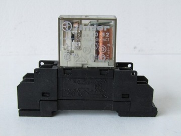 FINDER 40.52 5(0,75) A 250V~ AC1 24Vdc PRZEKAŹNIK