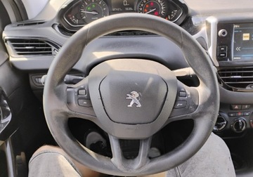 Peugeot 208 I Hatchback 5d Facelifting 1.6 BlueHDi 75KM 2017 Peugeot 208 2017r, Salonowy. 1.6 HDI. Uszkodzony przod. Jezdzi. 1.6 75KM, zdjęcie 10