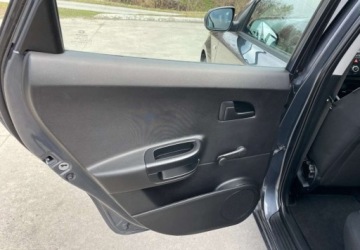 Kia Ceed I Hatchback 5d Facelifting 1.4 DOHC CVVT 90KM 2010 Kia Ceed Kia Ceed 1.4 CVVT Attract 1.4 Benzyna 90KM, zdjęcie 14