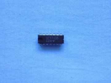 UKŁAD SCALONY UCY 7430 (CEMI)