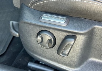 Volkswagen Passat B8 Variant Facelifting 2.0 TDI SCR 150KM 2022 Volkswagen Passat Elegance Pakiety, FV 23, ACC, Kamera, Podgrzewane 4 fot, zdjęcie 34