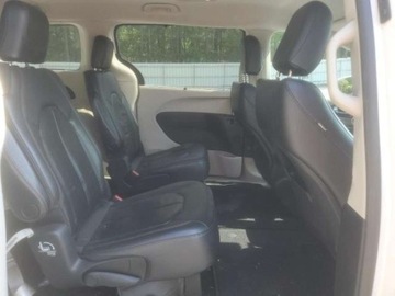 Chrysler Pacifica II 2017 Chrysler Pacifica 2017 Chrysler Pacifica Touring-L FWD 3.6 Benzyna 340KM, zdjęcie 9