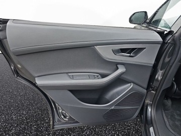 Audi Q8 SUV 3.0 55 TFSI 340KM 2024 Audi Q8 RATA 3723 netto pneumatyka, ogrzewanie postojowe 3.0 Benzyna 340KM, zdjęcie 27