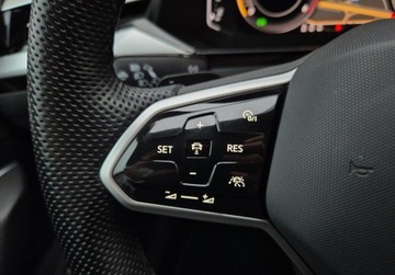 Volkswagen Arteon Fastback Facelifting 2.0 TDI SCR 150KM 2021 Volkswagen Arteon Shooting Brake Elegance 2.0TDI 150KM Webasto Skora DCC H, zdjęcie 21
