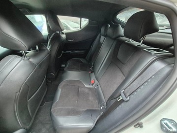 Toyota C-HR I Crossover Facelifting 1.8 Hybrid 122KM 2020 Toyota C-HR 1.8 Hybrid Selection, zdjęcie 8