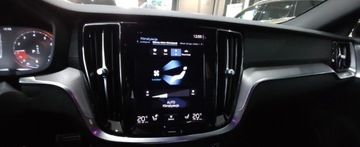 Volvo S60 III 2021 Volvo S60 2.0 Turbo benzyna 250 km. 4x4 Najbogatsza wersja wyposazenia 2.0, zdjęcie 38