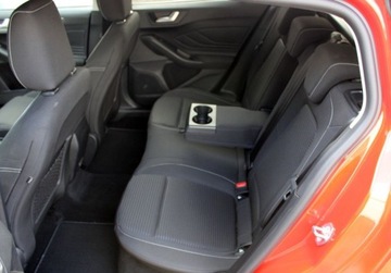 Ford Focus IV Kombi Facelifting 1.0 EcoBoost MHEV 155KM 2022 Ford Focus 1.0 EcoBoost Hybrid 155KM M6 TitaniumX SalonPL SerwisASO FVmarza, zdjęcie 12
