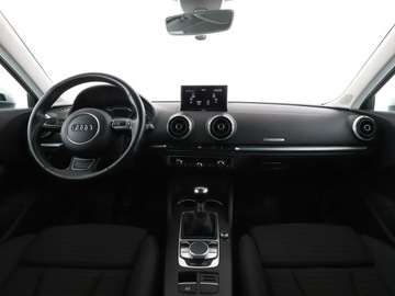 Audi A3 8V Hatchback 3d 2.0 TDI clean diesel 150KM 2016 Audi A3 2.0 TDI Ambition Nawigacja Tempomat Grzane, zdjęcie 14