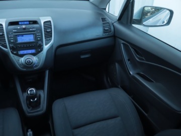 Hyundai ix20 Mikrovan 1.4 CVVT 90KM 2011 Hyundai ix20 1.4 CVVT, Salon Polska, zdjęcie 7