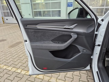 Skoda Kodiaq II SUV 2.0 TDI SCR 150KM 2025 Skoda Kodiaq SPORTLINE 2.0 TDI DSG z placu 150 KM, zdjęcie 22